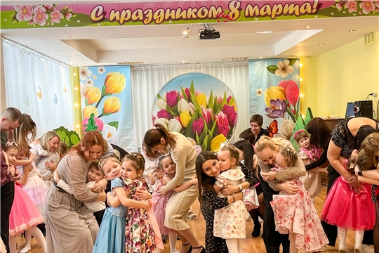 Праздник по мотивам сказки "Муха-Цокотуха"