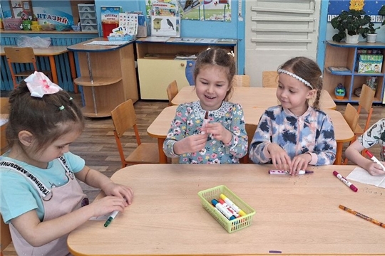 Опыт "Оживи бумажную гусеницу"