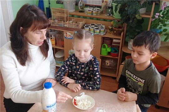 Творог — это вкусно и полезно.