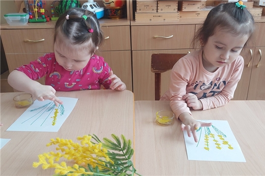 Творчество маленьких художников (2 корпус)