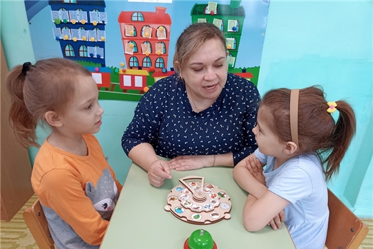 Играем с логопедом (круги Луллия) - 2 корпус
