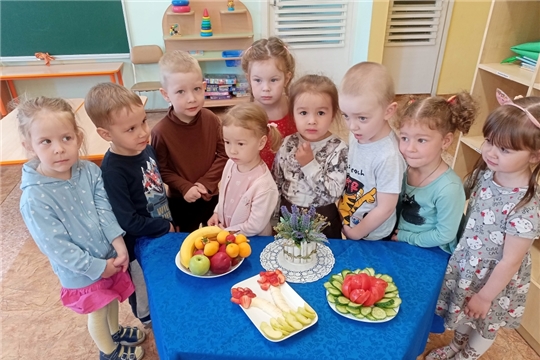 Свежие овощи и фрукты в питании детей