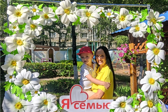 Ромашка-символ семьи