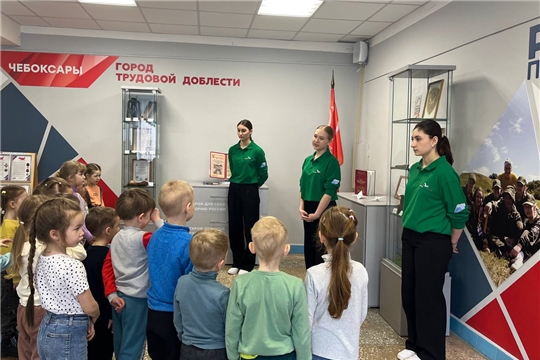 Экскурсия в школьный музей