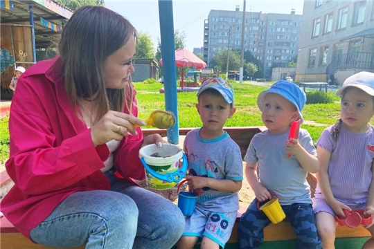 Ребятам о безопасности при игре на песочнице