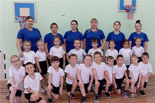 Спортивное развлечение "Самая спортивная мамочка моя"