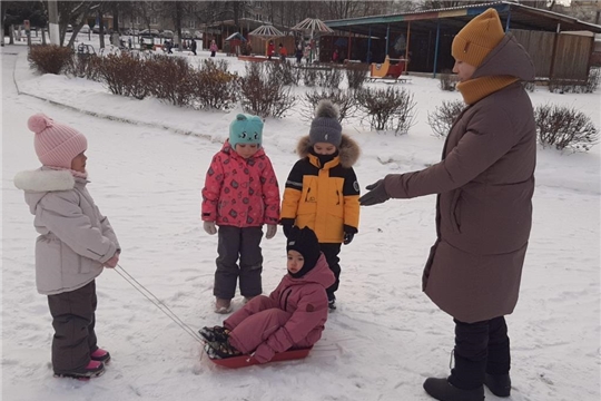 Первые катания на ледянках