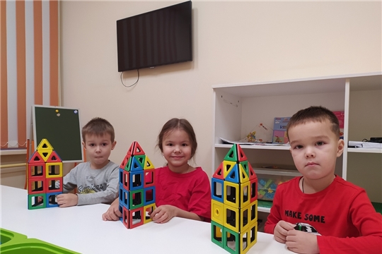 Кружок LEGOконструирования "Мир ЛЕГО".