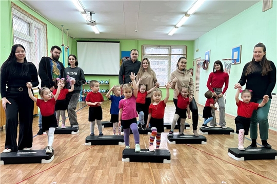 Отчетное занятие кружка "Танцевальный микс"