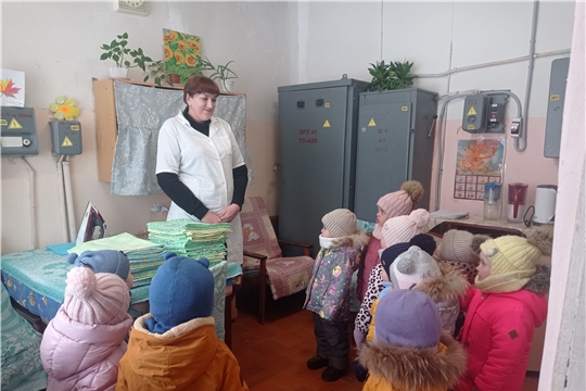 Экскурсия в прачечную детского сада