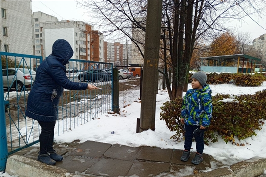 Контакты с незнакомыми людьми на улице 