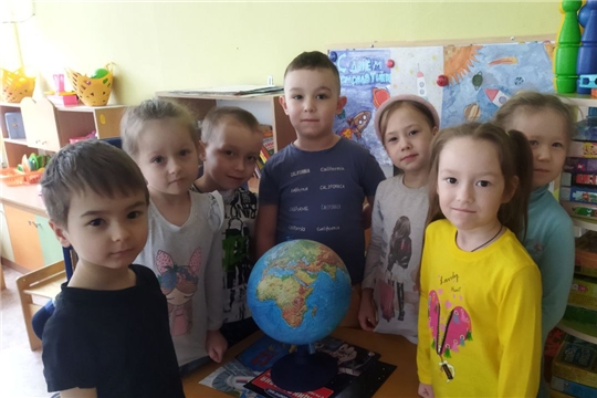 Ребята группы "Солнышко" принимают участие в фестивале "Космический квест"