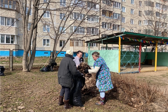 Субботник МБДОУ "Детский сад №169" г. Чебоксары 12.04.2024
