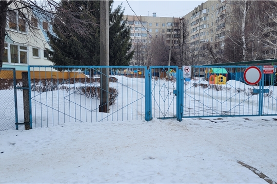 Благоустройство территории МБДОУ "Детский сад №169" г.Чебоксары, 25.02.2025г. 