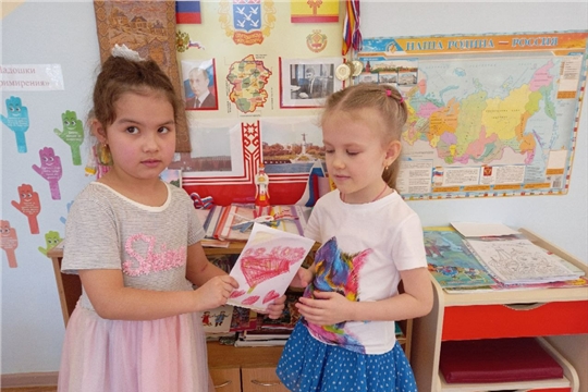 День отправки открыток друзьям 