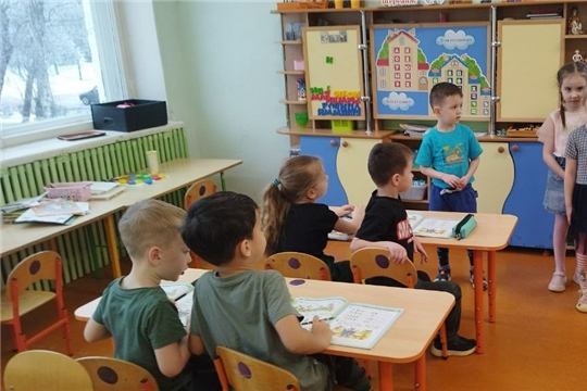 ДПУ  "Раз ступенька, два ступенька"