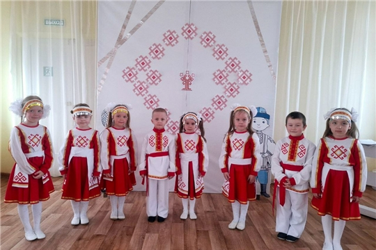  "В краю ста тысяч песен"