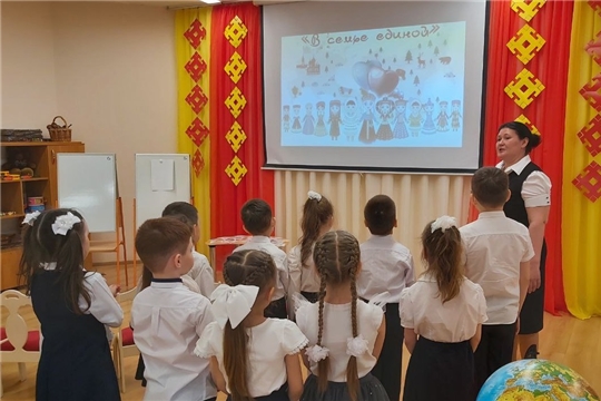 КМО - Художественная литература - средство развития речи дошкольников.