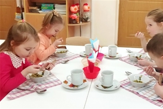Салаты в детском питании