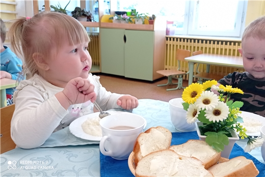 Завтрак у малышей