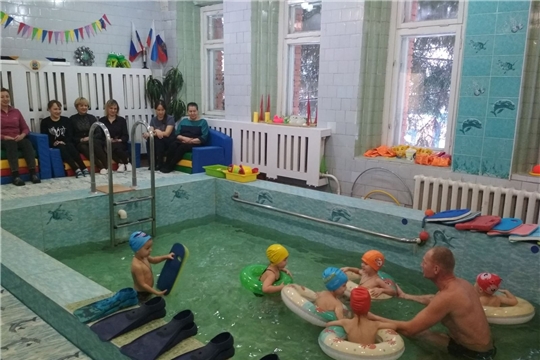 Итоговое занятие в бассейне 