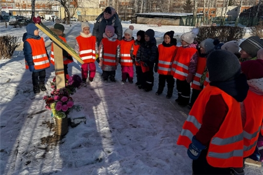 По родному краю с рюкзаком шагаю