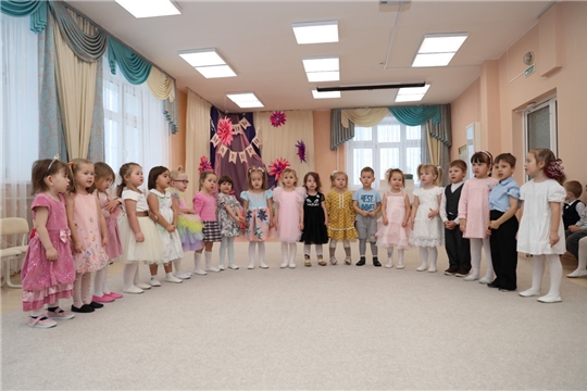 Праздничный концерт ко Дню матери