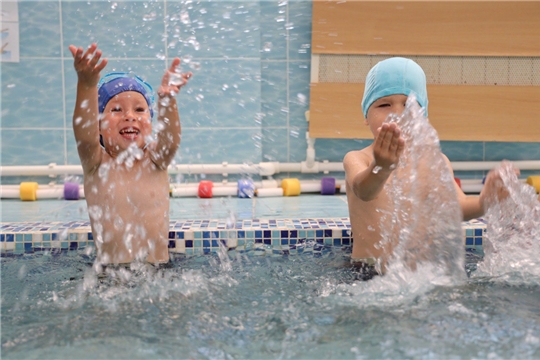 Кружки по плаванию «Sharks» и «Funny fish»