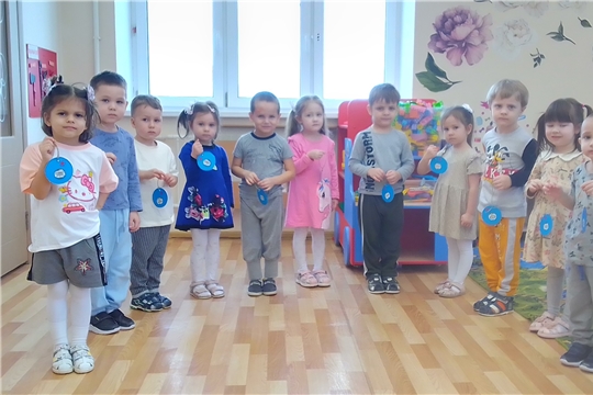 Праздник 23 февраля в группе «Чечексем»