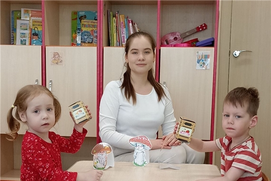 Ядовитые ягоды и грибы.