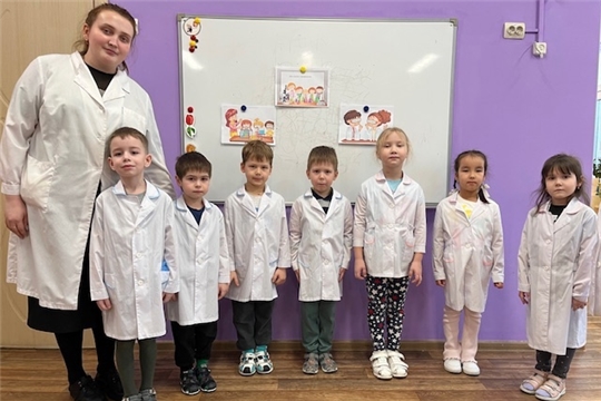 Сегодня мы отмечаем второй день праздника — Дня науки!