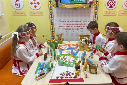 Дидактические игры на основе деревянных игрушек-это уникальный способ развития детей в детском саду, который сочетает в себе элементы традиционной культуры и образовательной методики.