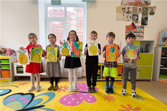 Всемирный день ананаса