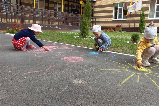 Краски счастливого детства
