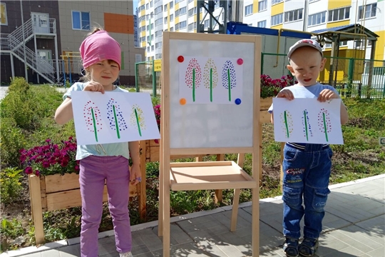Завершается второй этап городского конкурса педагогических проектов «Лето-это маленькая жизнь»