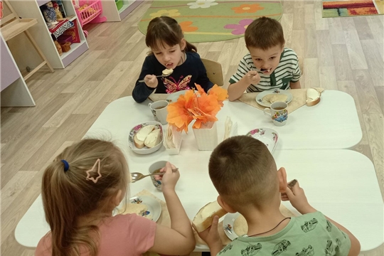 Королева обеденного стола