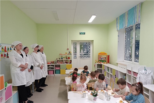 Организация полноценного, сбалансированного питания детей – одно из важных направлений деятельности детского сада
