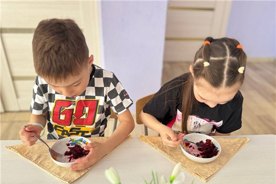 Вареная свекла – это не только яркое овощное угощение, но и ценный продукт питания