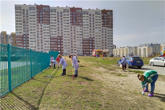 Сотрудники детского сада присоединились к Всероссийскому субботнику