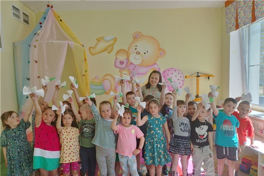 Мастер-класс от родителей по изготовлению голубей 