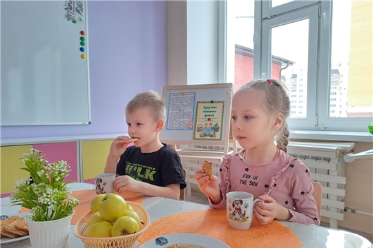 Второй завтрак в детском саду