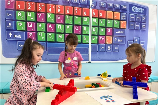 Как мы учимся играя, с конструктором LEGO.