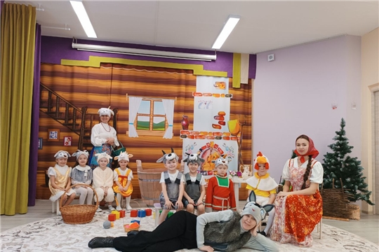 "Театральная весна"