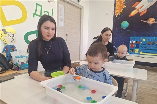 "Птенчики вместе с мамами"