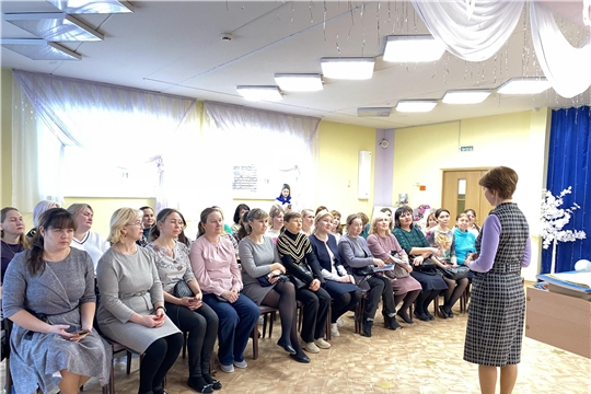 Стажировка слушателей курсов повышения квалификации воспитателей республики по программе "Педагогическое сопровождение развития детей раннего и дошкольного возраста в различных видах деятельности"