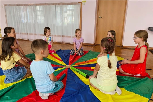  Вокально-хореографический кружок "До-ми-соль-ка"