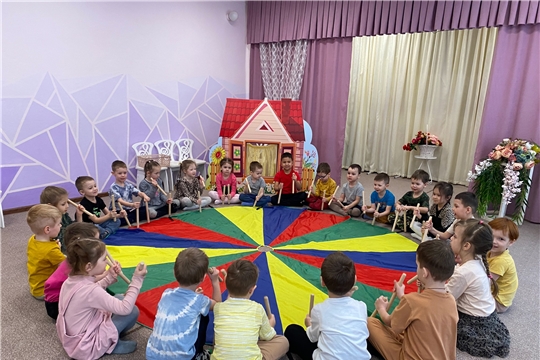 Домисолька. Игра на клавесах