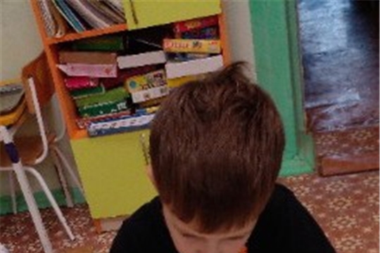 Утро в детском саду непременно начинается с завтрака 