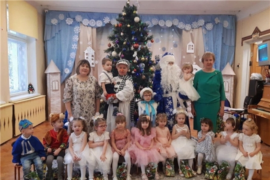 Новогодние утренники продолжаются! 