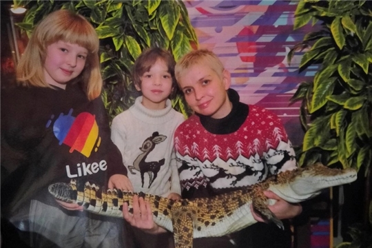По родному краю с рюкзаком шагаю
